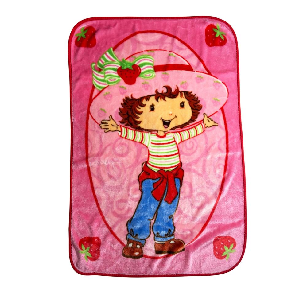 Vintage 2004 Y2K Strawberry Shortcake Pink Fleece Toddler Blanket 44.5x28 Rare